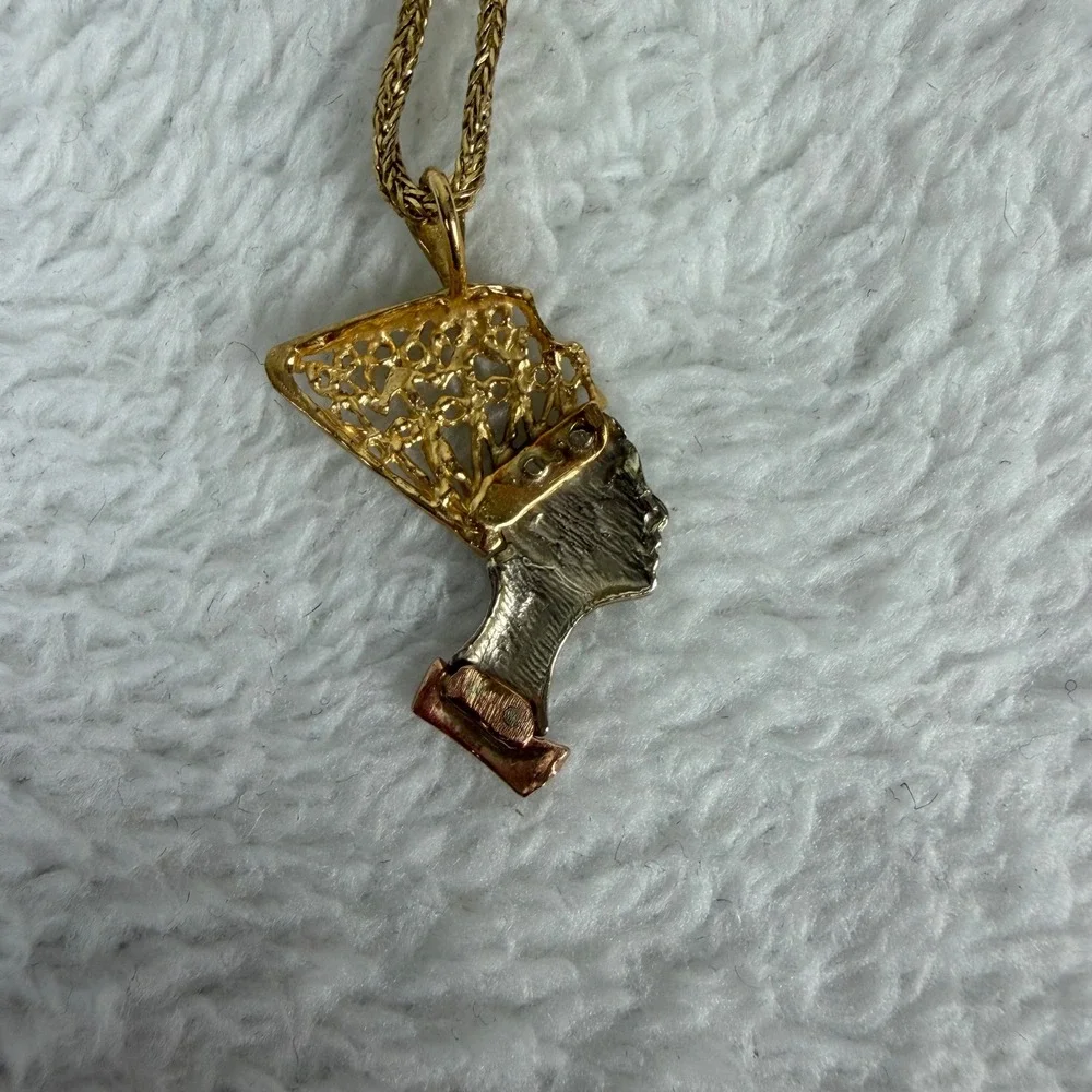 14K Tri Color Queen Nefertiti Pendant Necklace 18 Inch Italian Wheat Chain - Picture 5 of 10